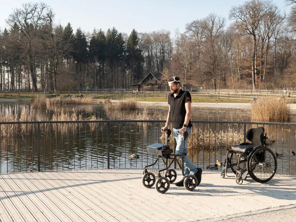 Brain Implants Help Paralysed Man Walk Again