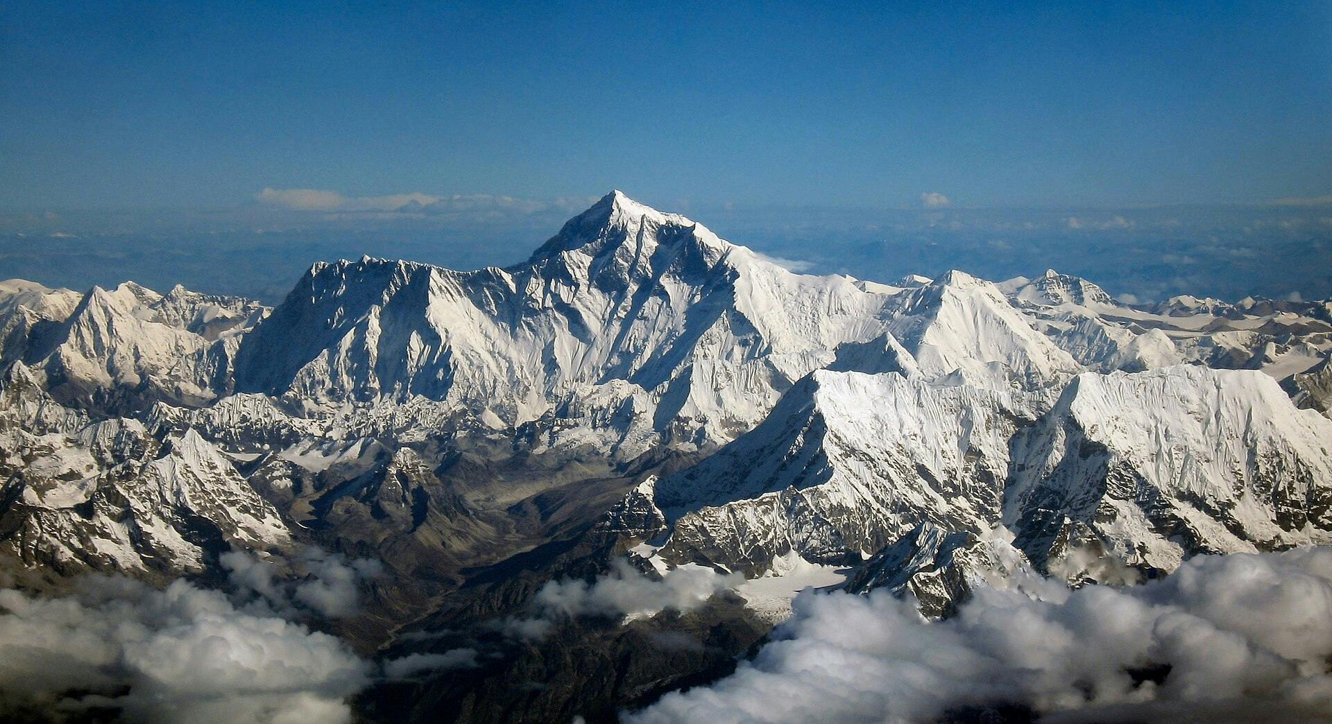 New Rule for Mount Everest Climbers