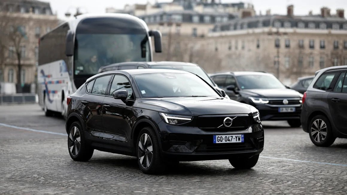 Paris Increases SUV Parking Fees