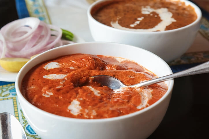 Who Invented Butter Chicken & Dal Makhani?